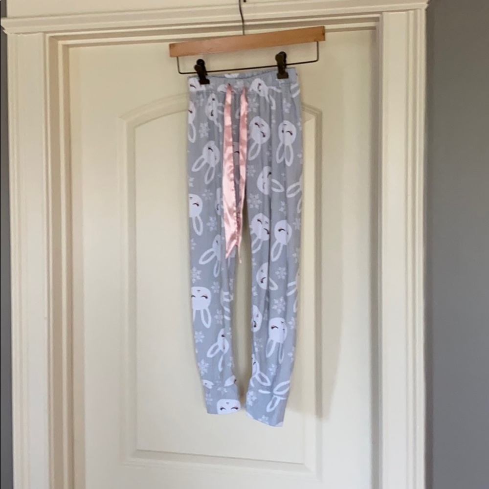 Girls bunny Pajama bottoms , comfy pants. Size 8.